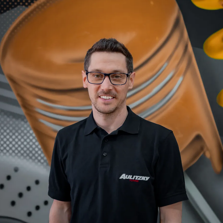 Klaus Aulitzky - Tuning Experte bei PIMP YOUR RIDE